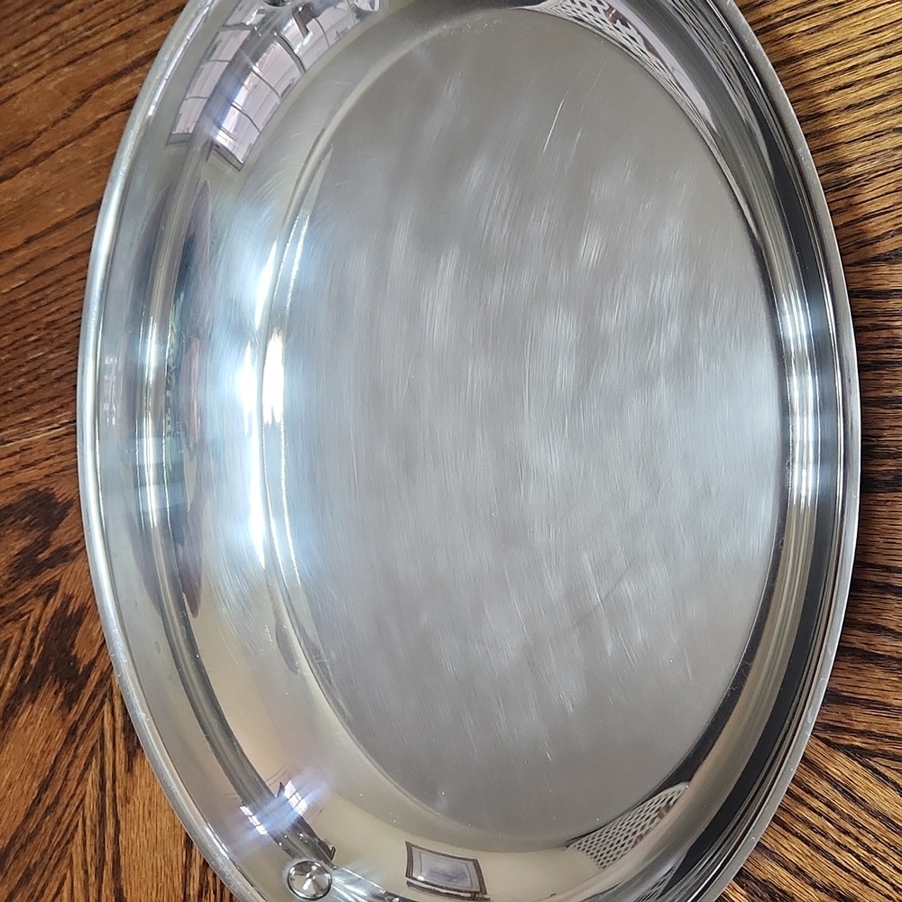 Princess House Oval 2.5 Qt. Stainless Steel Pan With Glass Lid - Picture 2 of 4